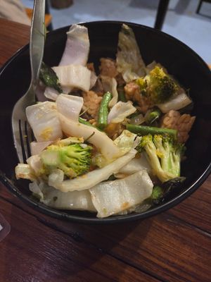 Tempeh Pad Gra Paw at The Sugarcane Home  in Pai