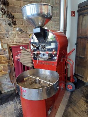 Coffee roaster at Kaffeerösterei Tesorito in Saarbrucken