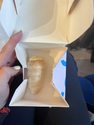  vanilla cornett at Bakery Bakery - Luzern in Luzern