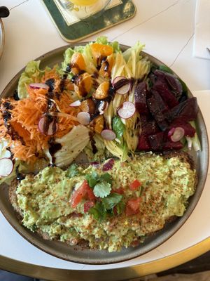 Avocado toastt  at Le Goûter Parisien in Paris
