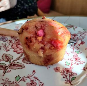 Muffin Praliné Rose at Le Goûter Parisien in Paris