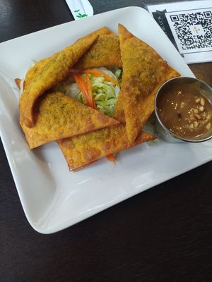 Golden triangles at My Thai Vegan Cafe in Boston