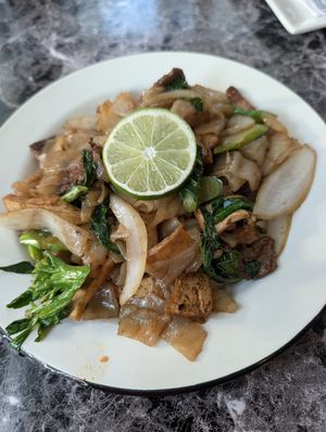 Pad See Ew beef and tofu at My Thai Vegan Cafe in Boston