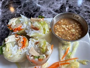 Roll Sod (Fresh Spring Rolls) at My Thai Vegan Cafe in Boston