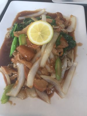 Rad Nar at My Thai Vegan Cafe in Boston