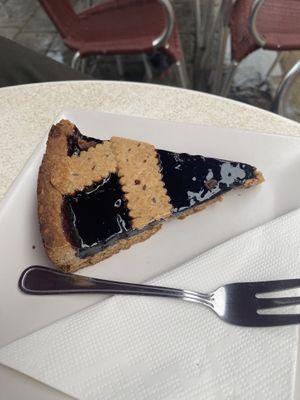Crostata vegana   at Caffè Rosso Venezia in Venice