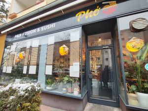 Entrance at Pho Restaurant Berlin - Moabit in Berlin