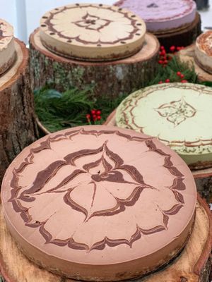 GF & Vegan wedding cakes at Simply Naked Co. in St Petersburg