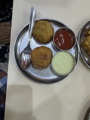 Vegan Green Peas Pattice   at Mi Marathi in Mumbai