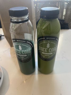 The Elite (half drank 😂) and Mother Earth   at Juice Core in Scottsdale