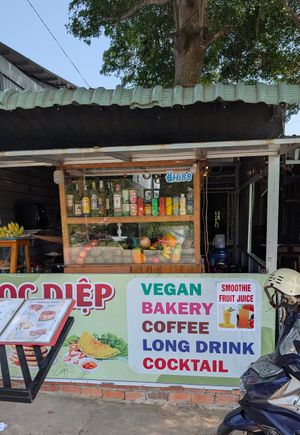 The restaurant from the street at NGỌC DIỆP 2 COFFEE AND BAKERY in Phu Quoc