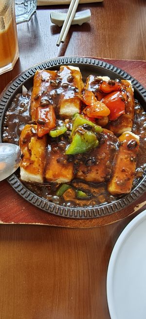 Sizzling Black Bean Tofu at Tofu Vegan in Brighton
