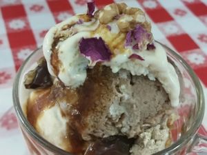 mini sunday at Persepolis - Snackistan in South East London