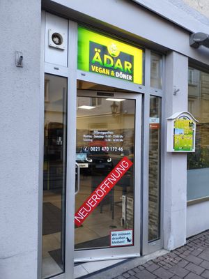 Eingangstür at ÄDAR Vegan & Döner in Augsburg