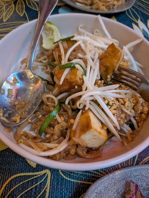 Pad thai with tofu vegan at Esan Thai SE Division in Portland