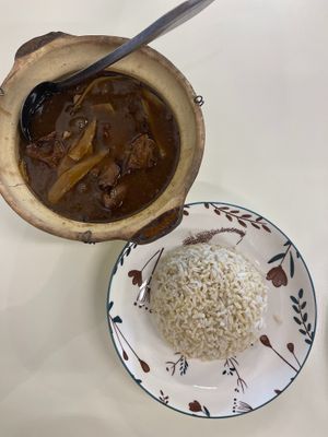 Taiwan Stew Ginger Duck Small RM20 - this is vegan duck
Brown rice, big RM3
 at VEGO CANTEEN in Kuala Lumpur