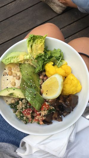 super delicious food bowls.  at Daluma in Berlin