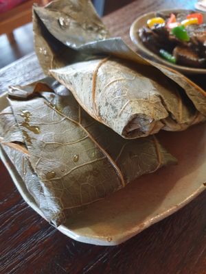 rice steamed in leaf at Maji - 마지 in Seoul