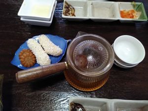 Dessert and tea at Maji - 마지 in Seoul