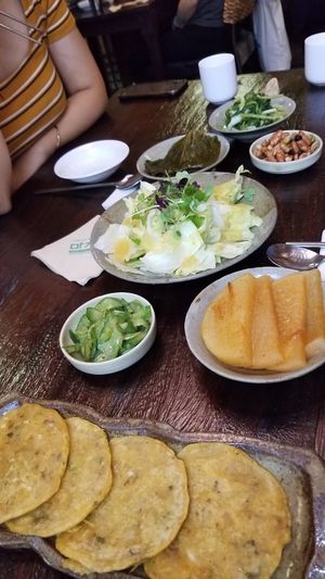 First round of dishes for the 20,000/person set menu at Maji - 마지 in Seoul