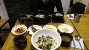 A bowl of rice with thistle and a bowl of vegetable bibimbap! at Babione - 바비오네 in Seoul