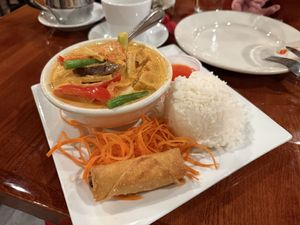 Red curry with tofu   at SabaiThai in Winchester