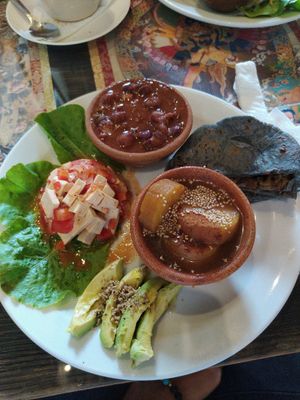 Tradicional Vegano at Samsara in Antigua