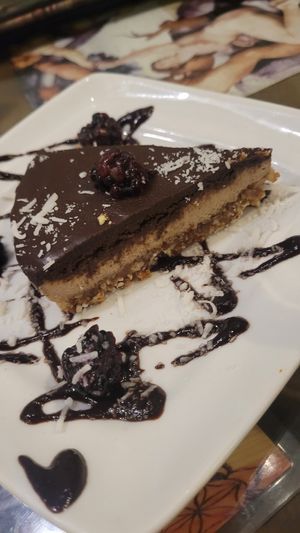 Vegan Caramelcake at Samsara in Antigua