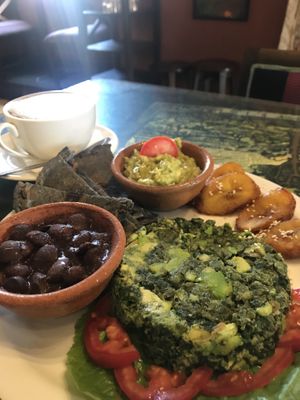 Big green breakfast vegan at Samsara in Antigua