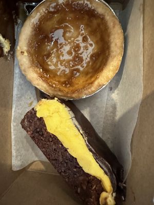 Butter cup and Nanaimo bar - both wonderful   at Bunner's Bake Shop - Kensington in Toronto