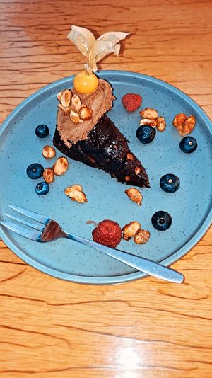 Mighty mighty Dark peanutbutter chocolate brownie 😍 at The Vegan Eagle in Hamburg