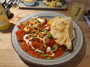 Jalfrezi Curry at The Vegan Eagle in Hamburg