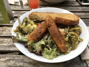 Yummie at The Vegan Eagle in Hamburg