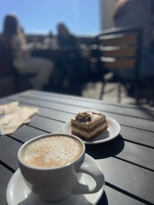  ☕️  carrot 🥕 🍰   at Trilogy Sanctuary in La Jolla