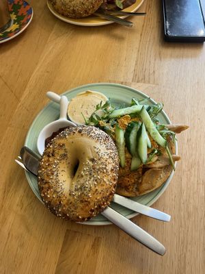 Vegan chilli chicken bagel  at Bagels & Beans - Plaats in The Hague