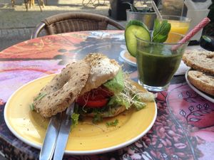 Prana bagel  at Bagels & Beans - Plaats in The Hague