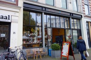 Bagels & Beans, Plaats at Bagels & Beans - Plaats in The Hague