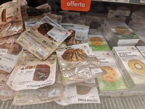 Burgers etc at NaturaSi - Sicilia in Rome