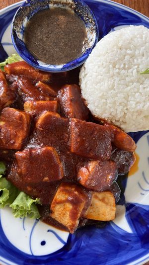 Lok lak  at Epic Arts Cafe in Kampot