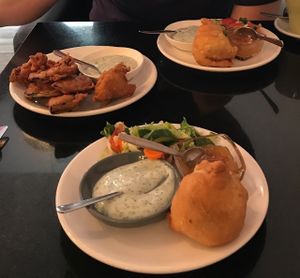 Samosa's and parkora's at Nirvana Cafe in Luxembourg City
