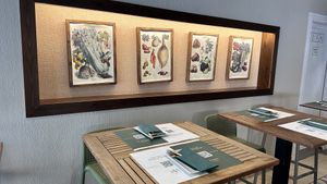 Interior  at UVE - Restaurante Vegano - Vegetariano en Granada in Granada