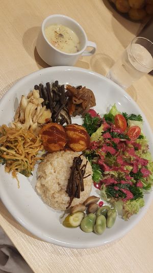  at Vege Kitchen KelaKela in Osaka