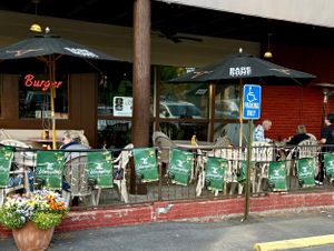 Outdoor Seating at Jo's Grille in Atlanta