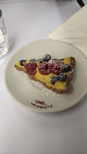 Cake at La Colubrina in Milan