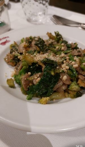Orecchiette con broccoletti e cima di rapa #Veganuary at La Colubrina in Milan