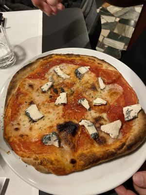 Pizza Colubrina 🍕  at La Colubrina in Milan