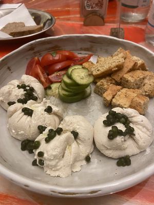 Burrata con caviale di basilico   at La Colubrina in Milan