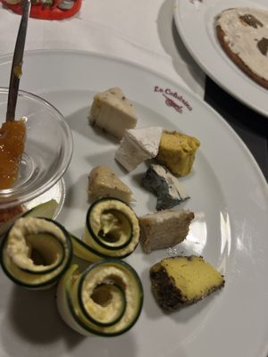 Non era buono…era BUONISSIMO!😍 You have to try this place if u love good food! Not only the food but also the service and the place itself is so nice and cozy👌🏽   at La Colubrina in Milan