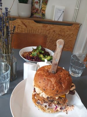 Sloppy joe at HappyFood by YogaHub in Dublin