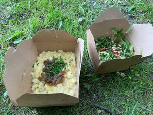 Take out at Zum Spätzle in Hamburg